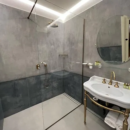 Acetaia Sereni Agroturismo *