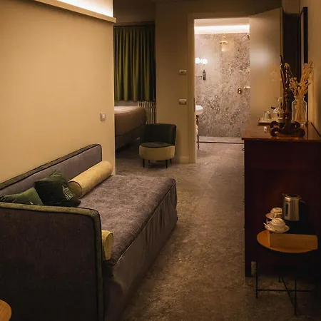 Lantgård Acetaia Sereni Marano sul Panaro